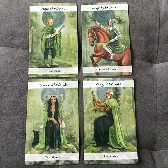 Lunar Tarot NEW Jayne Wallace - Picture 5 of 9